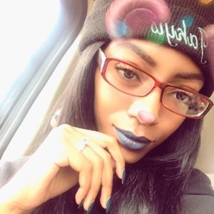 Meet your Posher, Janel